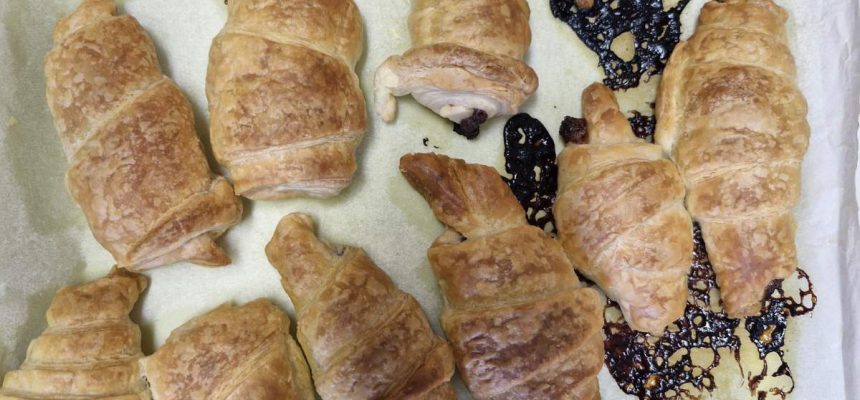 I PATULJCI SU OBILJEŽILI DAN KRUHA PRIGODNIM AKTIVNOSTIMA