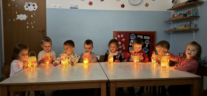 Izrada lampiona za blagdan Svih Svetih