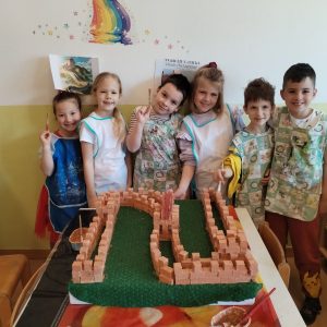 Autići upoznaju Kinu